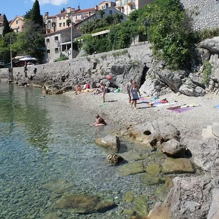 Apartmán Luskino 22